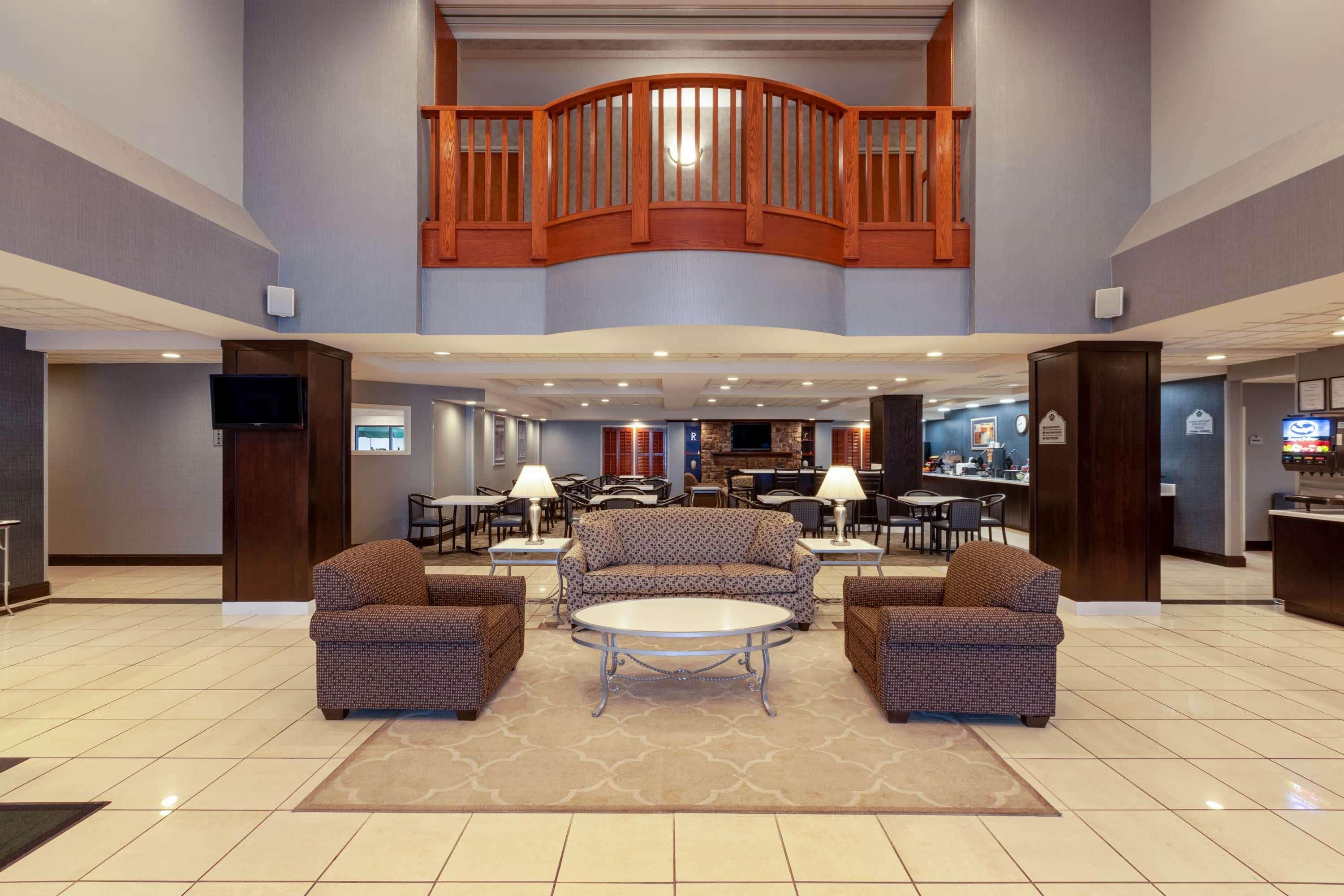 Hotel Wingate By Wyndham Erie Exterior foto